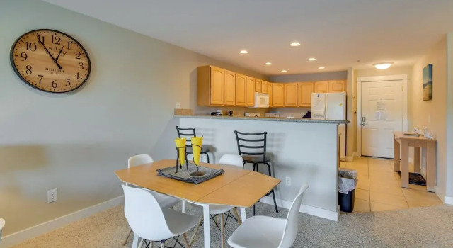 Westport Vacation Rental: Walk to Beach!, Забронировать Апартаменты/квартира Уэстпорт штат Вашингтон, рядом с Маяк Грейс-Харбор