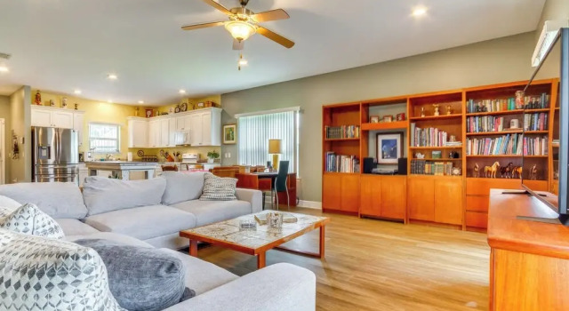 Pet-friendly Pensacola Home ~ 2 Mi to Bruce Beach!, 预订 酒店 Warrington 美利坚合众国-美利堅合眾國