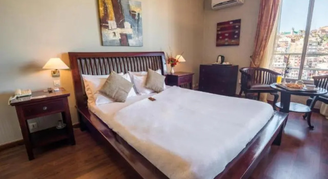 Номер Premium с балконом Hôtel Colbert Palace