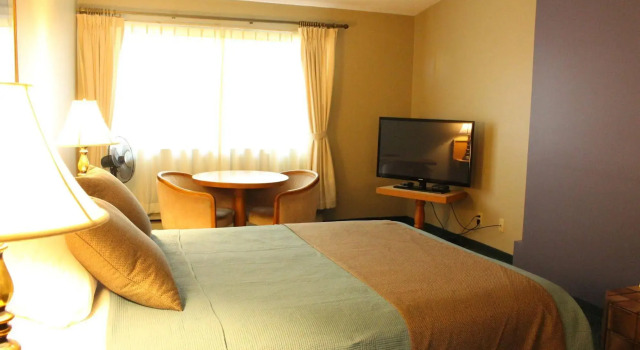 Sunshine Lodge Inn, Book Mini-hotel Hoteller i Sunshine Coast med parkering, Parkering