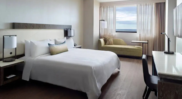 Номер Standard Atlanta Airport Marriott