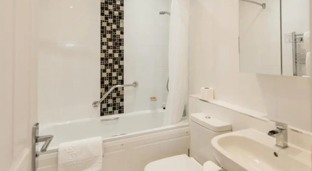 Standard Yhden hengen huone The Imperial Hotel