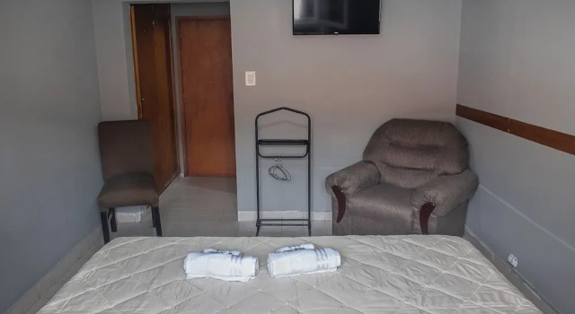 Club House Hotel