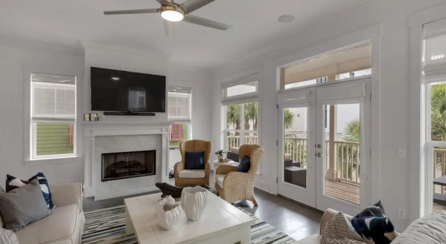 Beach House w Private Pool Near Shops Dining, Забронировать Дом для отпуска Пляж Вест-Панама-Сити США