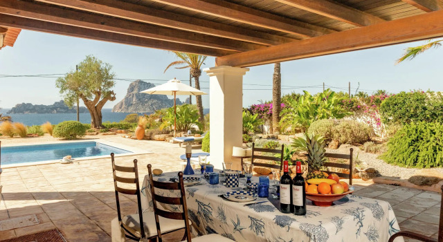 Stylish modern villa with gorgeous view over Es Vedra, Prenota Villa Sant Josep de sa Talaia. Ibiza