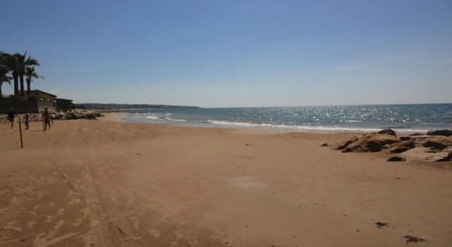 Arisa -Terrazza Privata 60 MQ sulla Spiaggia