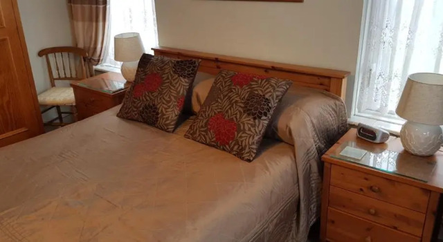 Avon Manor Guest House, Rezervasyon Misafirhane Merseyside otoparklı oteller, Otopark