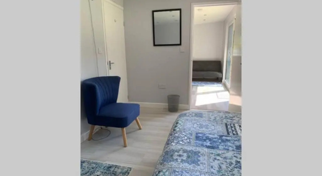 Independent Garden Studio - Sleeps Max 3., Rezervați Hotel Derby Derbyshire