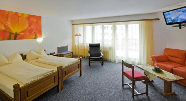 Семейный номер Standard Schlosshotel - Self Check-In Hotel