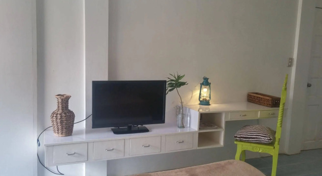 812 Angol Boracay Apartment
