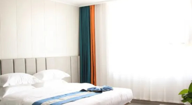 Люкс Deluxe Yiyuan Business Hotel