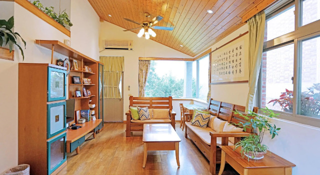 Red Brick Villas, Book Hotel Nanzhuang Miaoli County