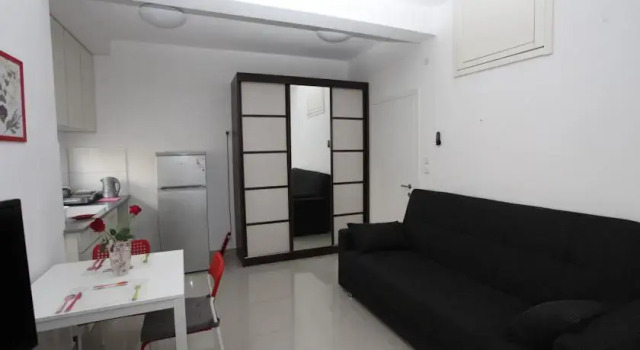 Incom Studios, Buchen Sie Ferienwohnung Petach Tikwa Zentralbezirk Israel