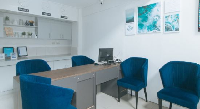 RedDoorz @ Qhouzz near PUP, Rezervovat Hotel Manila 