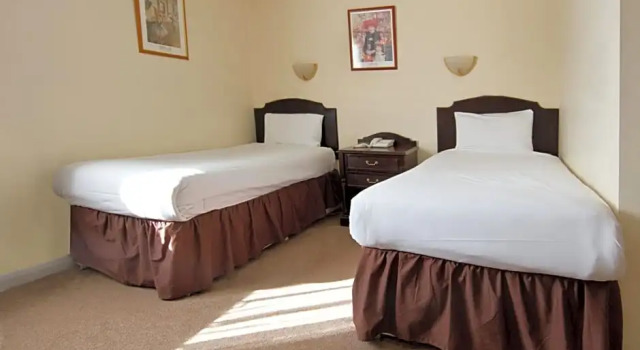 Номер Economy Almondsbury Inn & Lounge