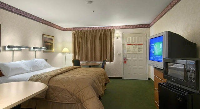MainStay Suites Victorville - Hesperia, Prenota Hotel Hesperia California
