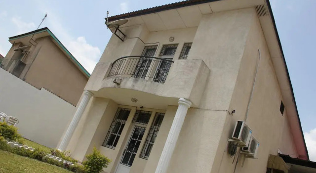 Residences Hotels Sejours Affaires, Prenota Bed & breakfast Hotel economici a Abidjan