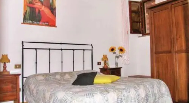 App. S.Francesco 8, Prenota Hotel Pomarance 