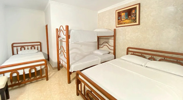 Семейный номер Standard Hotel Ayenda Republicano Colonial No 2