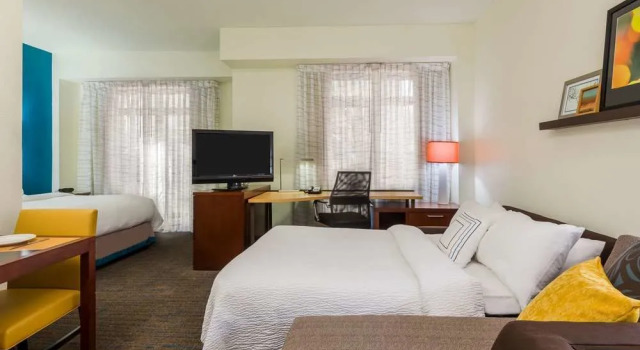 Residence Inn Chattanooga Downtown, Book Hotel Hoteller i Chattanooga med pool, nær Walnut Street Bridge, Swimmingpool