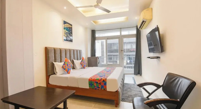 Номер Deluxe FabHotel 82 Inn