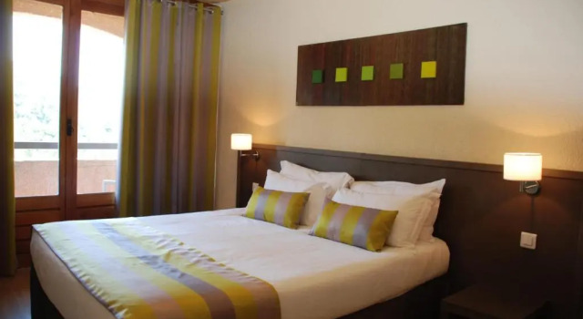 Номер Comfort Hôtel 3* La Vallée des 3 Barbus