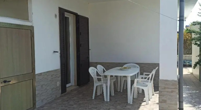 Коттедж с 2 комнатами Villa Nino
