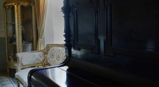 Palazzo Vecchio, Book Bed and Breakfast Hoteller i Diso med parkering, Parkering