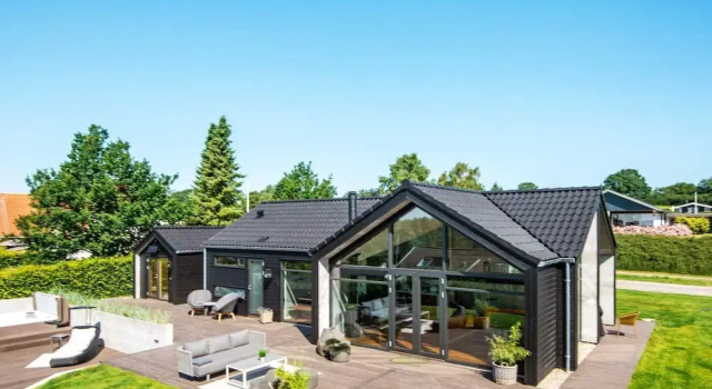 Коттедж 8 person holiday home in Hejls-By Traum