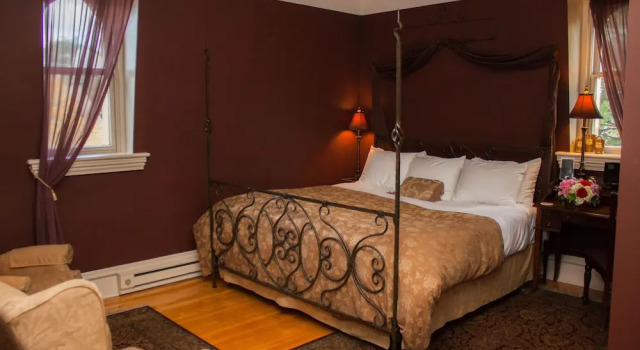 Hamilton House, Réserver Chambre d'hôtes Whitewater Wisconsin