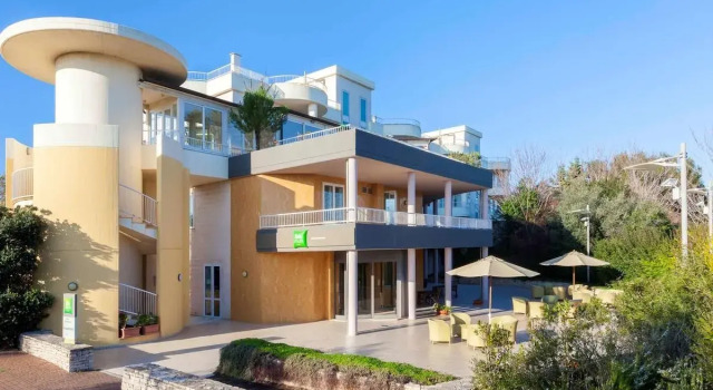Ibis Styles Bari Giovinazzo, Buchen Sie Hotel Hotels in Metropolitanstadt Bari mit Parkplatz, Parkplätze