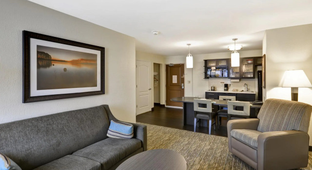 Двухместный люкс c 1 комнатой Candlewood Suites Smyrna - Nashville by IHG
