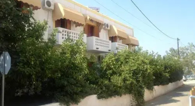 Sissy, Rezerwuj Hotel Hotele w Saronic Islands z parkingiem, Parking