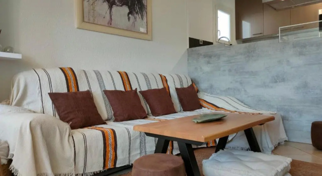 Empurialola -Casa con piscina en Empuriabrava - 159, Забронировать Отель Эмпуриабрава Alt Empordà, рядом с Karting
