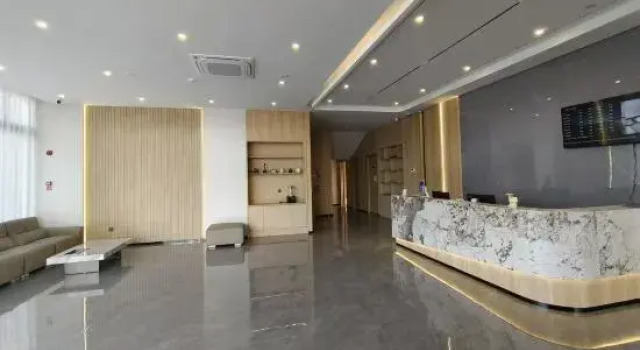 Xizhou Carnival Business Hotel, Prenota Hotel Hotel a Ningbo con parcheggio, Parcheggio
