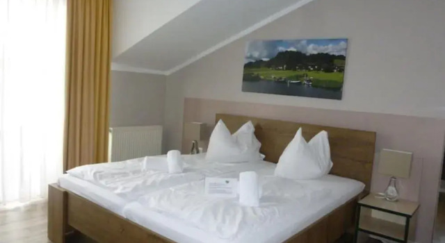 Koopmanns Hotel und Lädchen, Забронировать Отель Остзеебад-Гёрен земля Мекленбург-Передняя Померания
