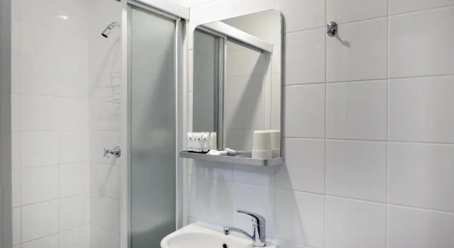 Трёхместный номер Standard Hotel Emerald
