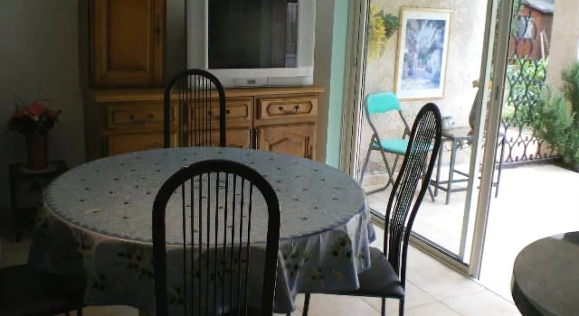 Studio rez-de-jardin Le Pin