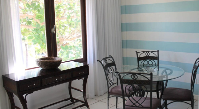 Moomba B&B Ocean Front Hostal