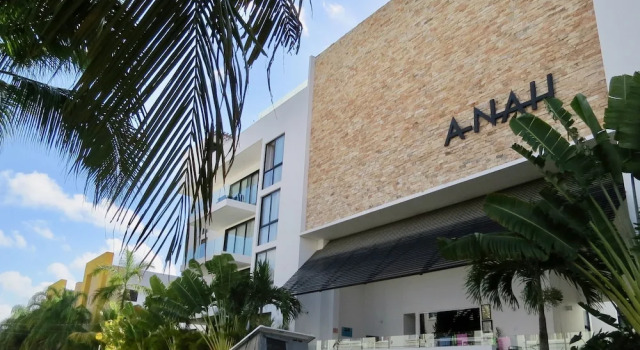 Anah Downtown DT 303, Забронировать Апартаменты/квартира Отели Плая-дель-Кармен с парковкой, рядом с Пляжный клуб Mamitas, Парковка
