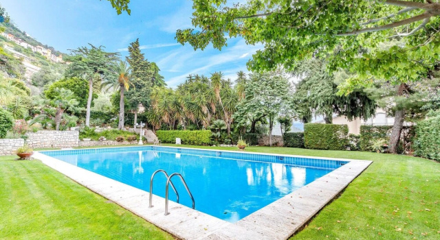 Flat 2 Bedrooms 1 Bathroom - Grimaldi
