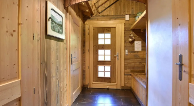 Quaint Chalet in La Bresse with Sauna, Забронировать Шале Отели Вогезы с парковкой, Парковка