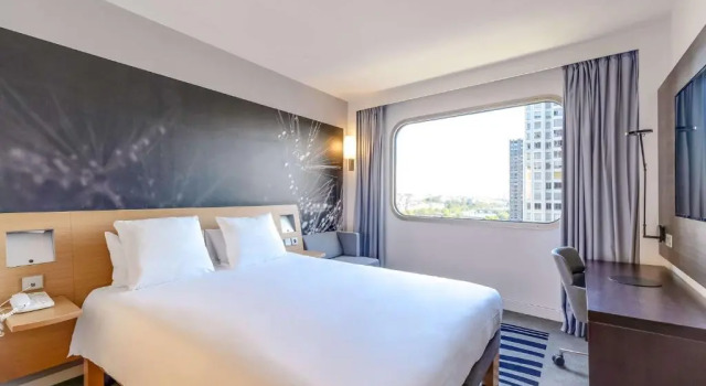 Двухместный номер Classic Отель Novotel Paris Centre Tour Eiffel