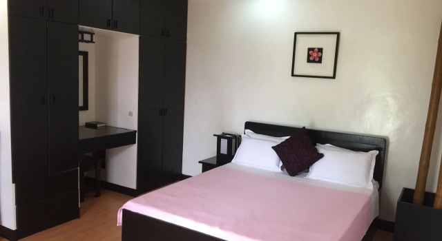 La Pernela Beachfront Resort