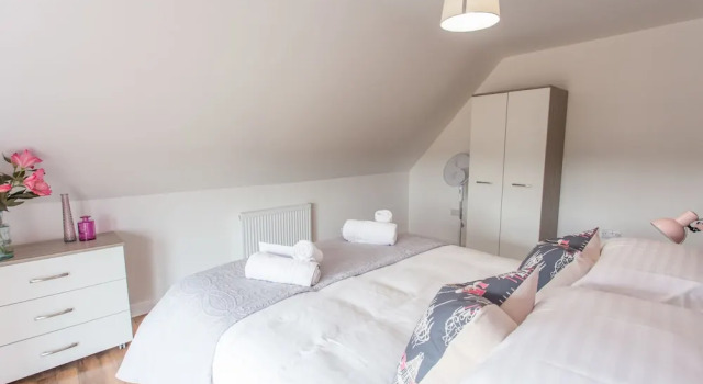 Люкс Modern Bright 1-2 Bed Apartments Oxford, with Free Parking ,OX4 Near BMW Science Park & Hospitals