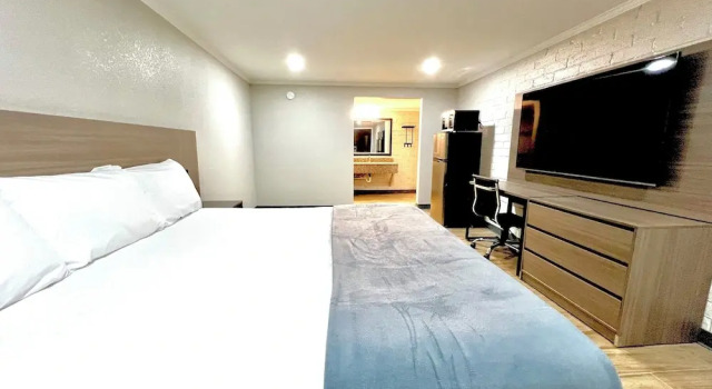 Номер Deluxe Economy Suites Extended Stay