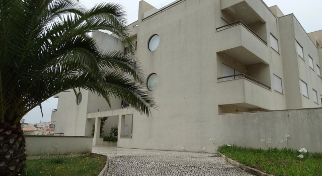 Apartment With 2 Bedrooms in Buarcos, With Furnished Balcony - 500 m F