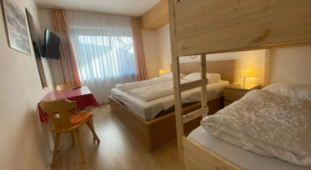Трёхместный номер Standard Laimerhof
