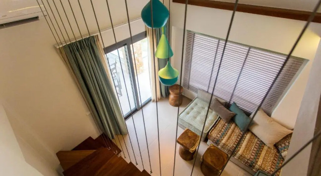Апартаменты Golden Bay Suites & Maisonettes