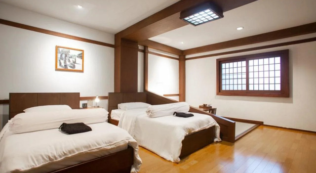 Kashiwaya Ryokan Thai Hotel, Забронировать Отель Отели Бангкока 3 звезды, рядом с Асок, 3*
